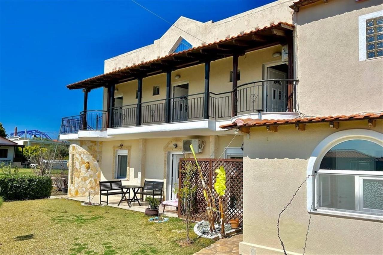 Villa Irina, Nea Potidea Kassandra Beach מראה חיצוני תמונה