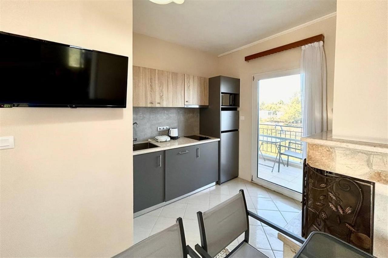 Villa Irina, Nea Potidea Kassandra Beach מראה חיצוני תמונה